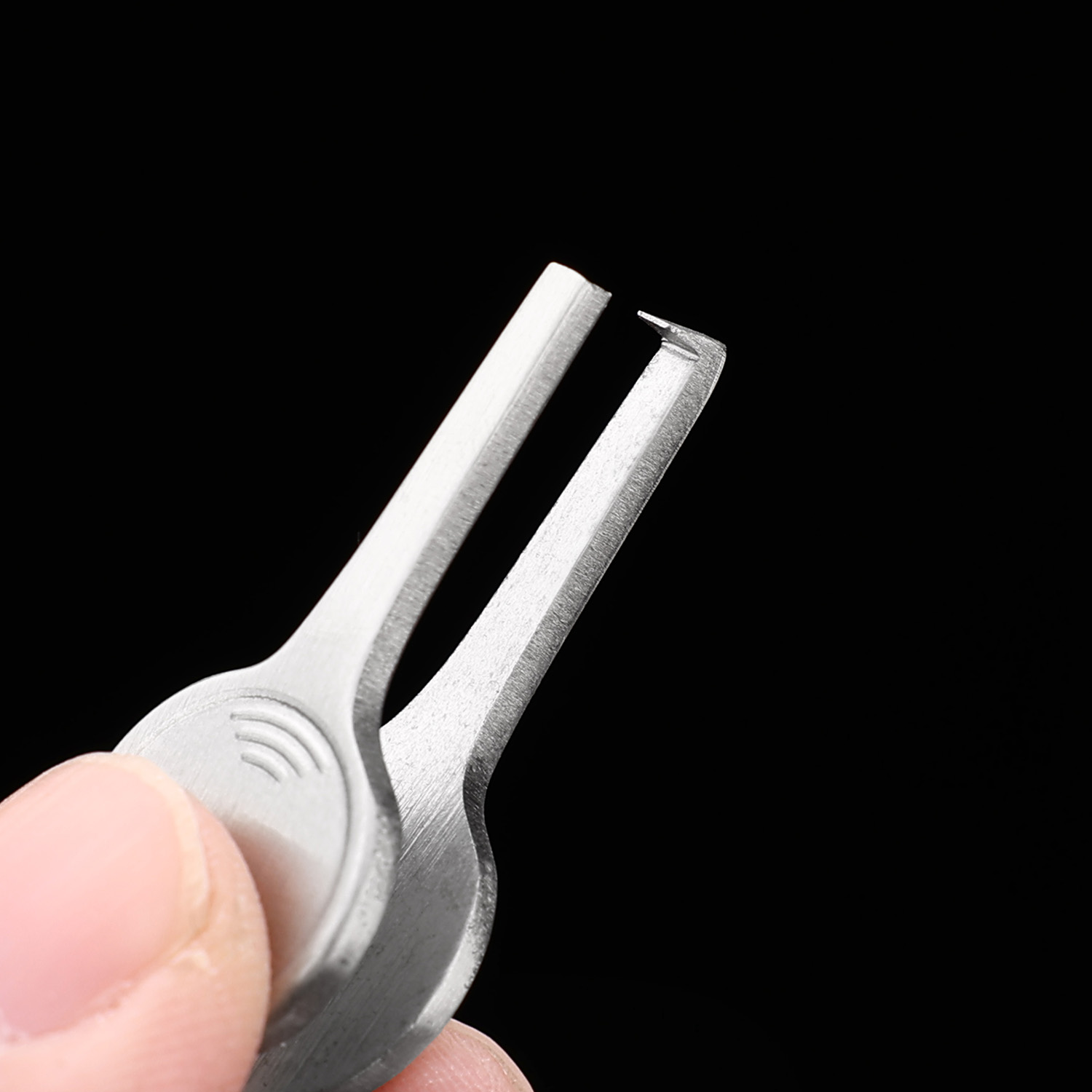 Outil de pêche pour ouvrir les - Fishing Lure Accessories avis et prix